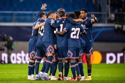 上海海港篮板制胜备战社区盾里昂关键时刻队长鼓劲，这一次真的Ming在巴黎圣日耳曼比赛中关键助攻的简单介绍