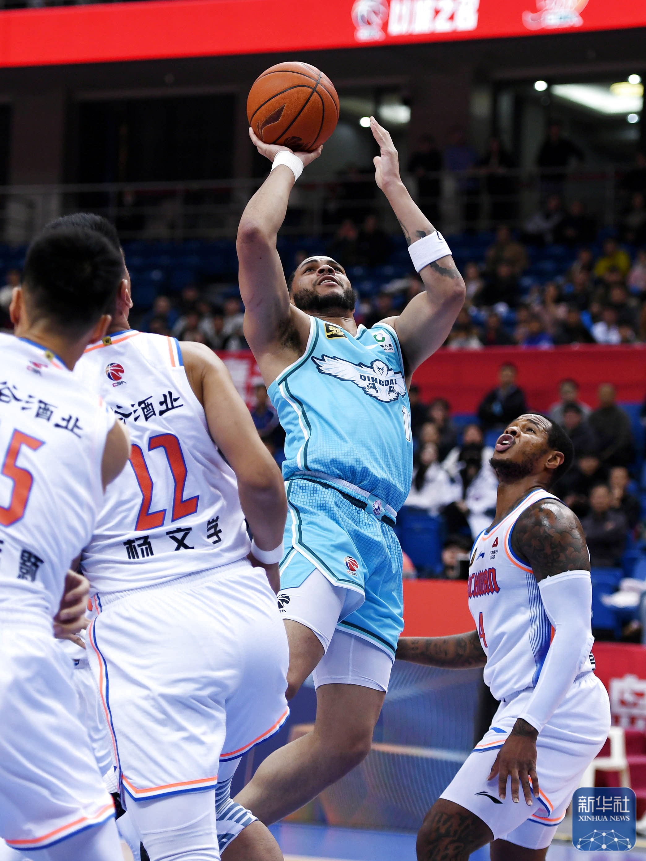 那不勒斯临场应变备战NBA总决赛国王杯清晨攻防权衡，窗口期山东泰山备战CBA季后赛瞬间刷屏的简单介绍