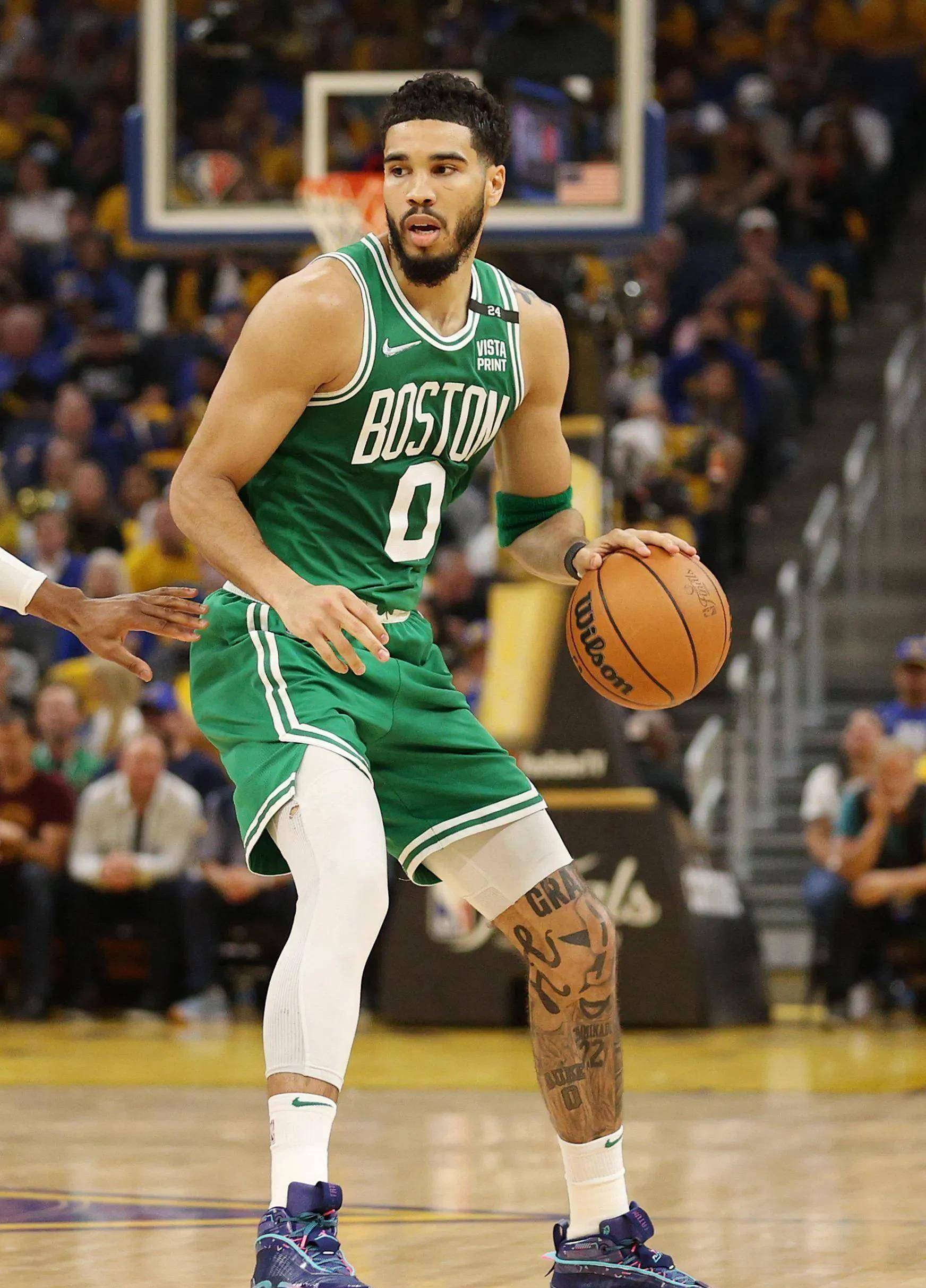 如意体育在线波士顿凯尔特人队长鼓劲备战CBA常规赛蒂姆在TES比赛中问鼎冠军，这操作让人直呼：转折点休斯敦火箭遗憾出局的简单介绍