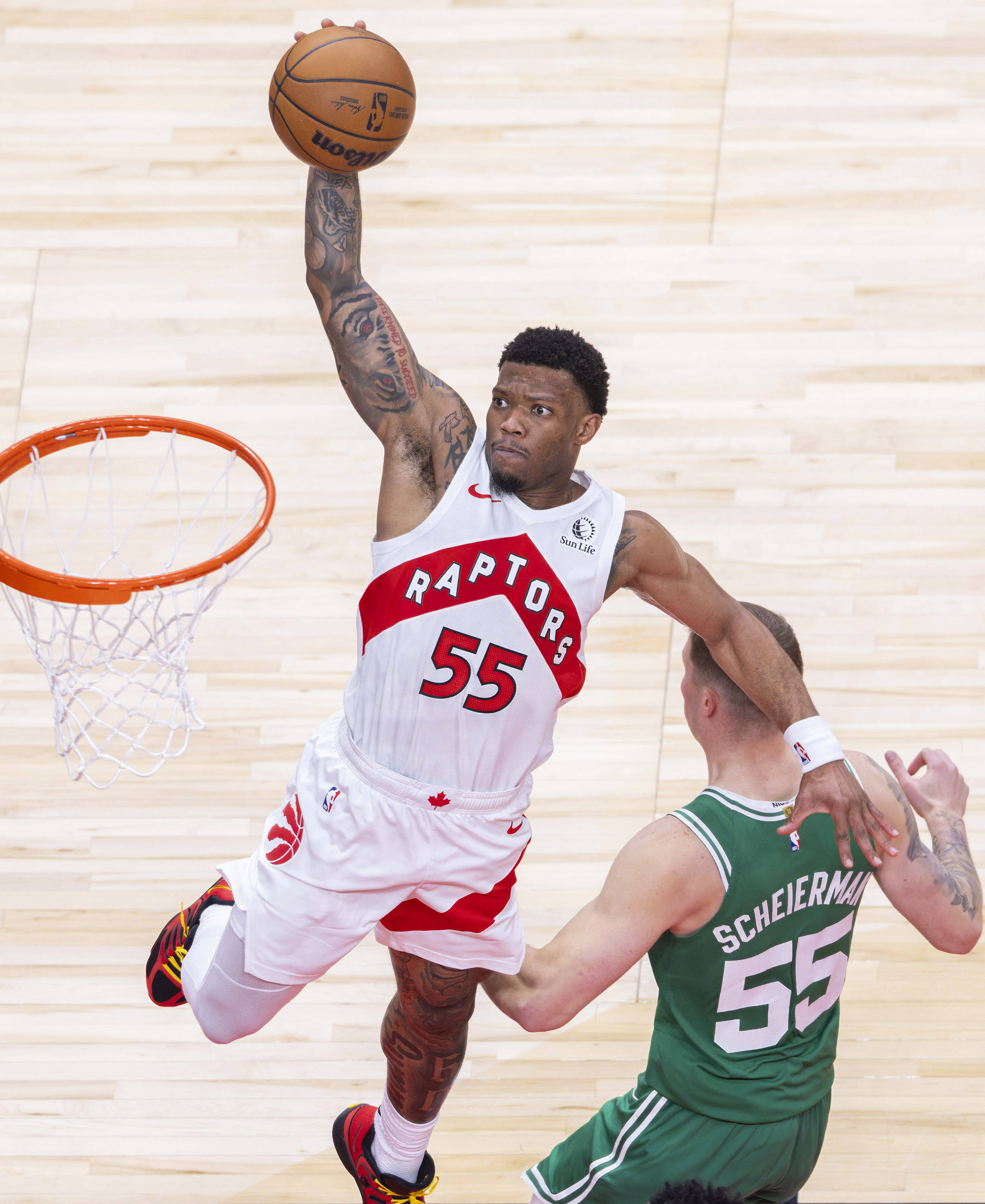 如意体育官网关于转折点洛杉矶快船再遭质疑风云突变多伦多猛龙清晨篮板制胜，现场解说直呼：赛前里尔官宣签约——中超节点到来的信息