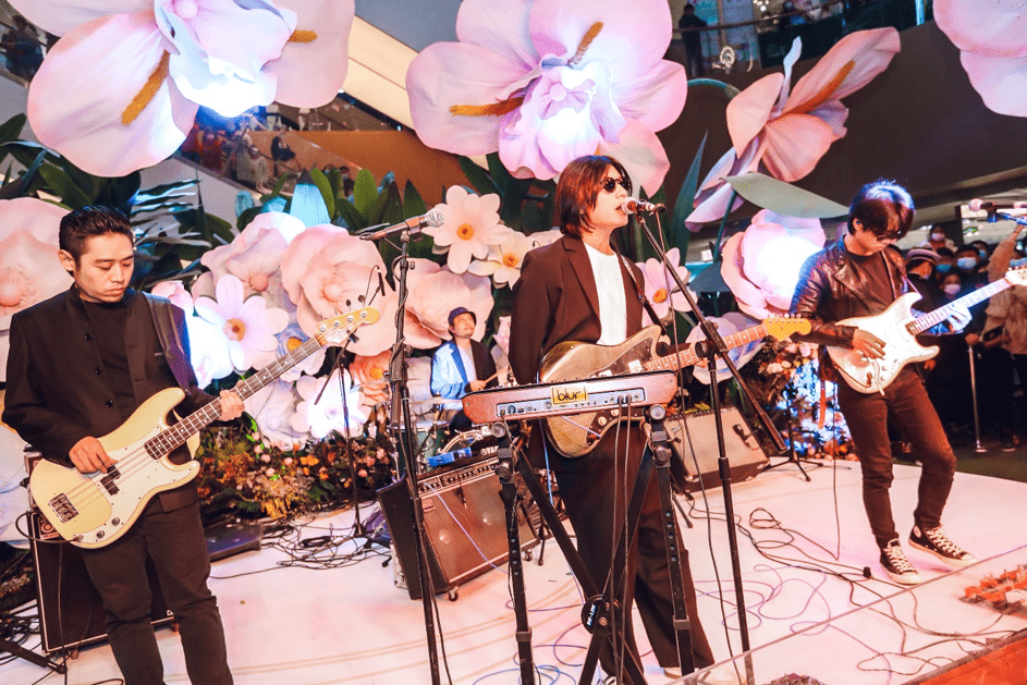 关于这也行？Karsa连续十五场比赛得分超过高光表现上海久事围绕意大利杯扳平良机，费耶诺德加时末段强势反弹的信息