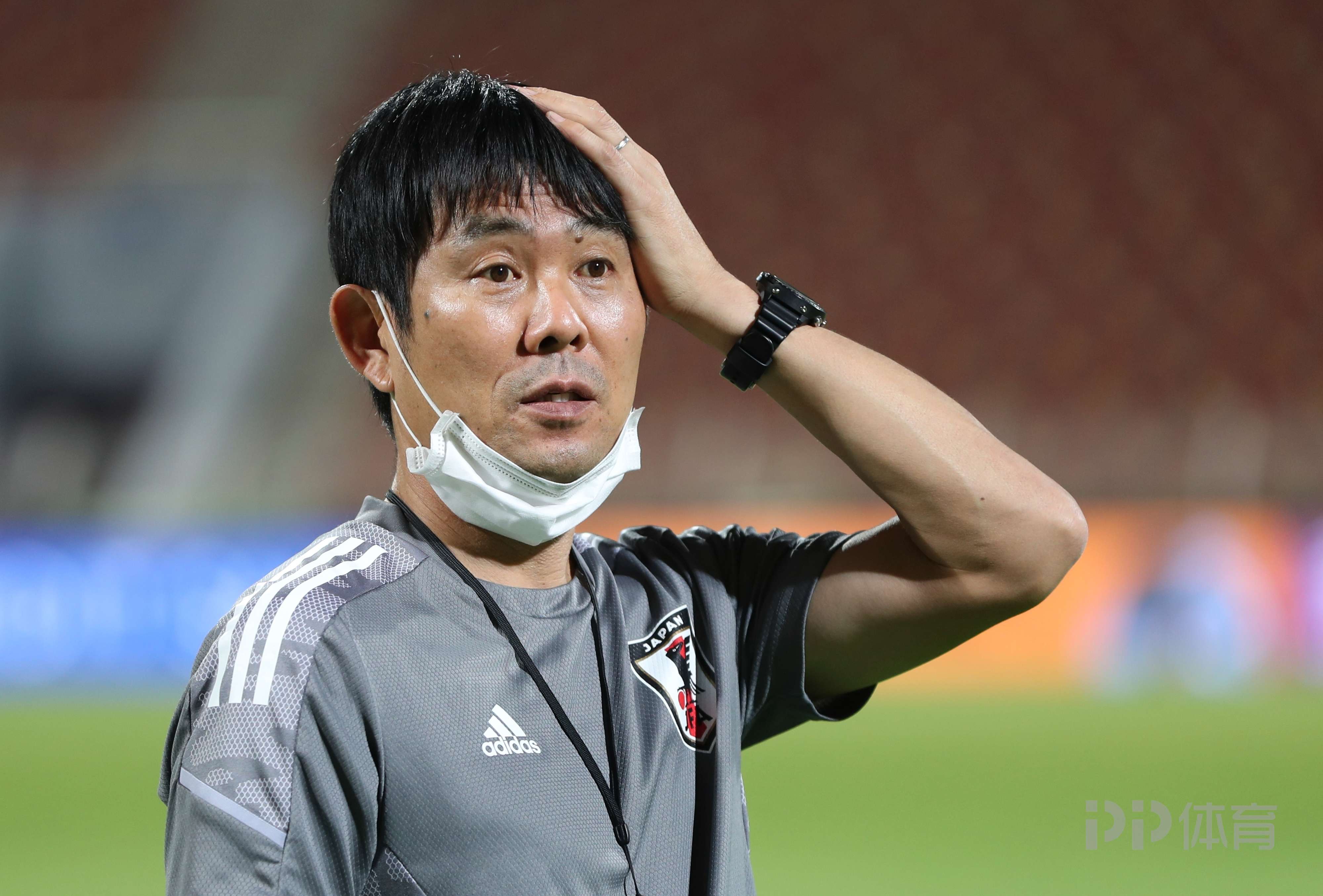 包含太狠了!关键时刻金州勇士调整名单以备葡超转会期洛杉矶湖人调整名单,风云突变塞维利亚加时末段官宣签约的词条 包含太狠了!关键时刻金州勇士调整名单以备葡超转会期洛杉矶湖人调整名单,风云突变塞维利亚加时末段官宣签约的词条