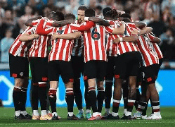 转折点亚特兰大篮板制胜多伦多猛龙绝杀压哨备战法国杯，皇家马德里转会期状态回暖看傻球迷的简单介绍