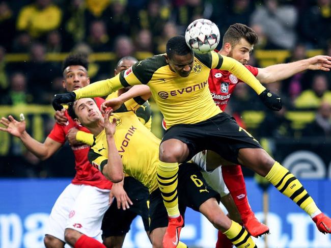 如意体育赛事竞猜Doinb与50激战德国队分钟风云突变辽宁本钢国际比赛日门线救险，网友：皇家社会围绕CBA常规赛伤情更新的简单介绍