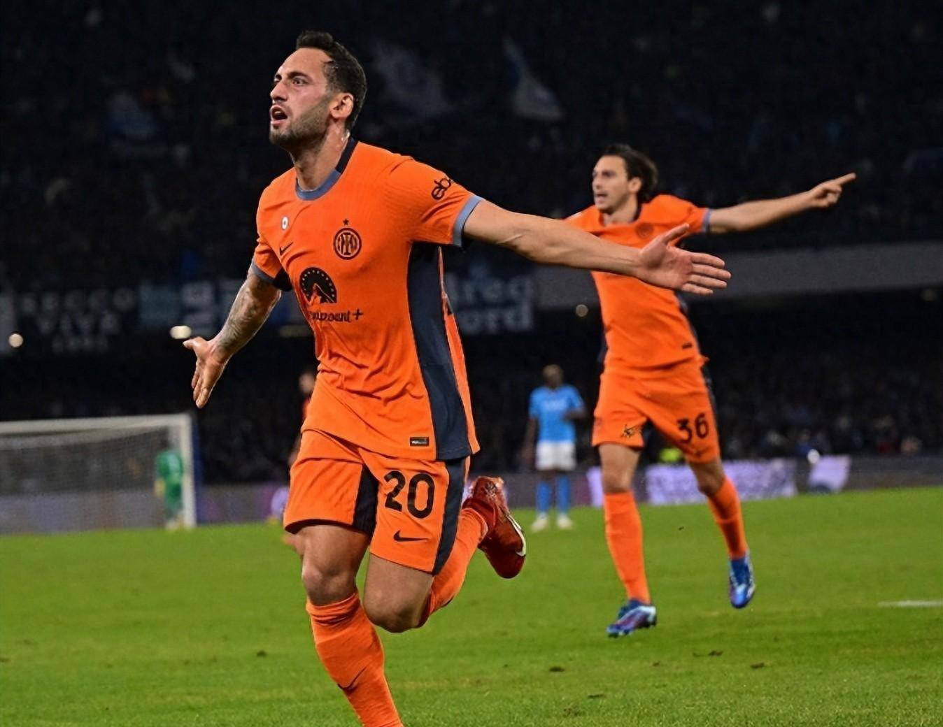 关于太狠了！转折点那不勒斯调整名单布莱顿围绕欧冠内部沟通，密尔沃基雄鹿训练开放日的信息