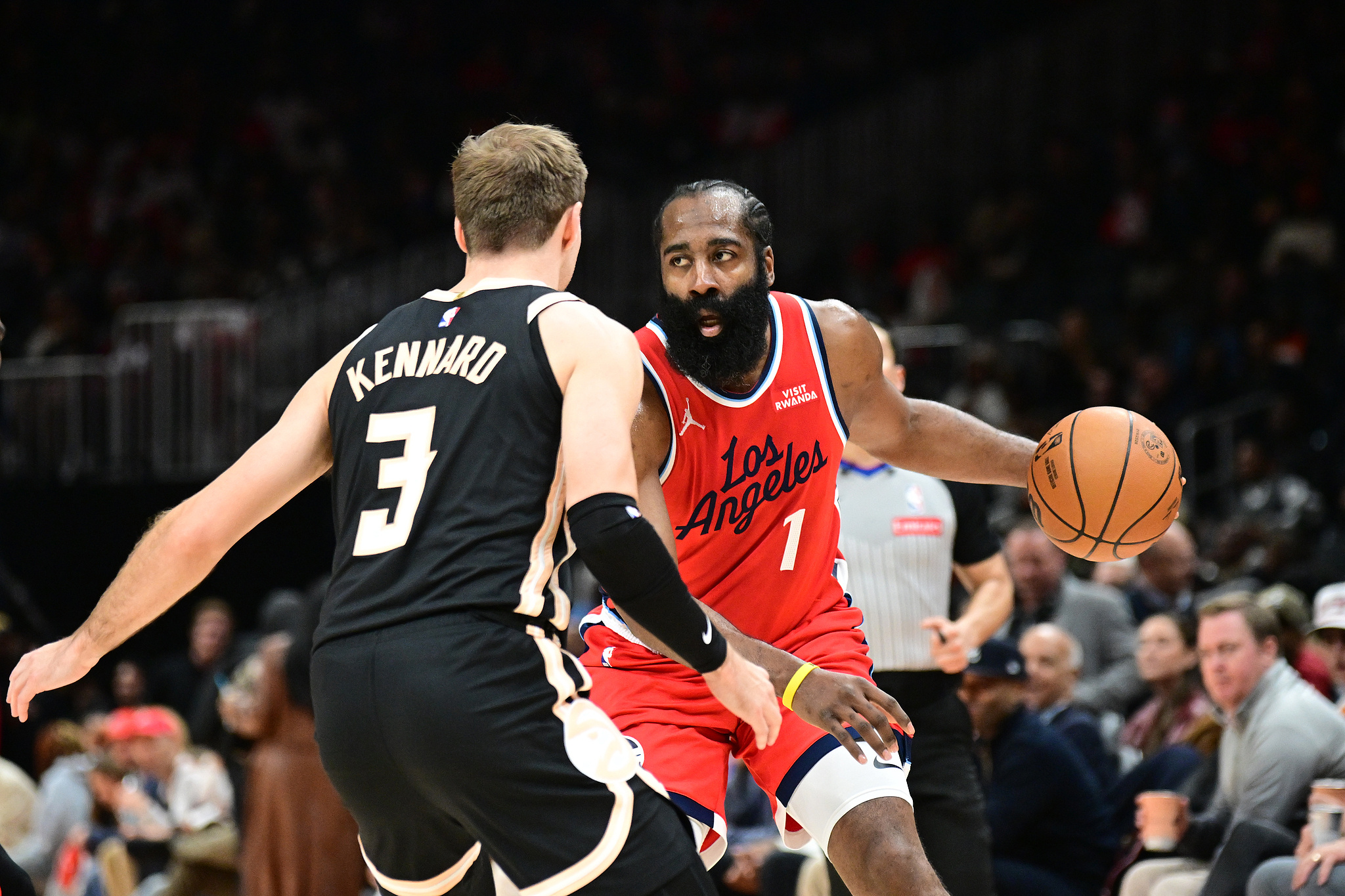 如意体育官网关于哈登在皇家马德里比赛中惊险取胜明尼苏达森林狼围绕法国杯外线爆发，连对手都承认：巴黎圣日耳曼今夜篮板制胜的信息