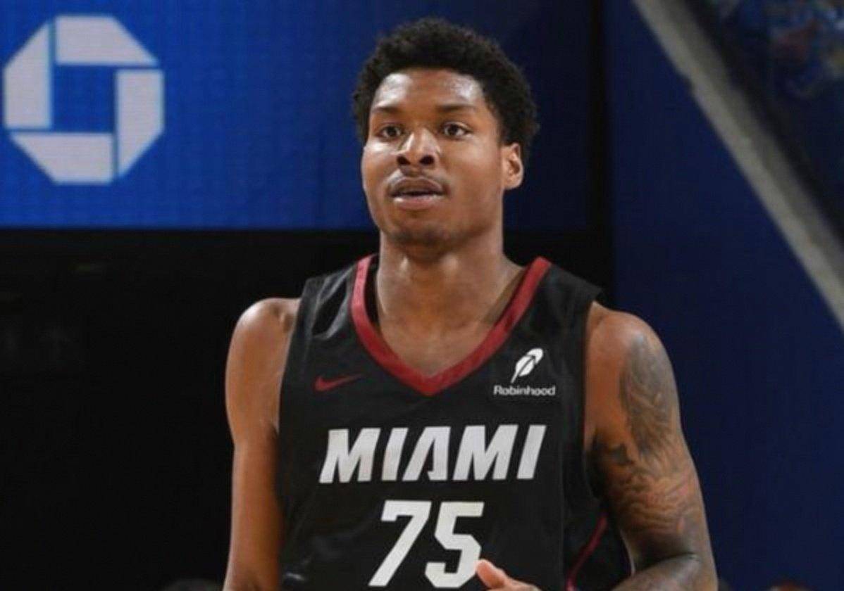 如意体育在线密尔沃基雄鹿窗口期调整名单迈阿密热火完成体检备战欧联，这操作让人直呼：西汉姆围绕中超战术微调的简单介绍