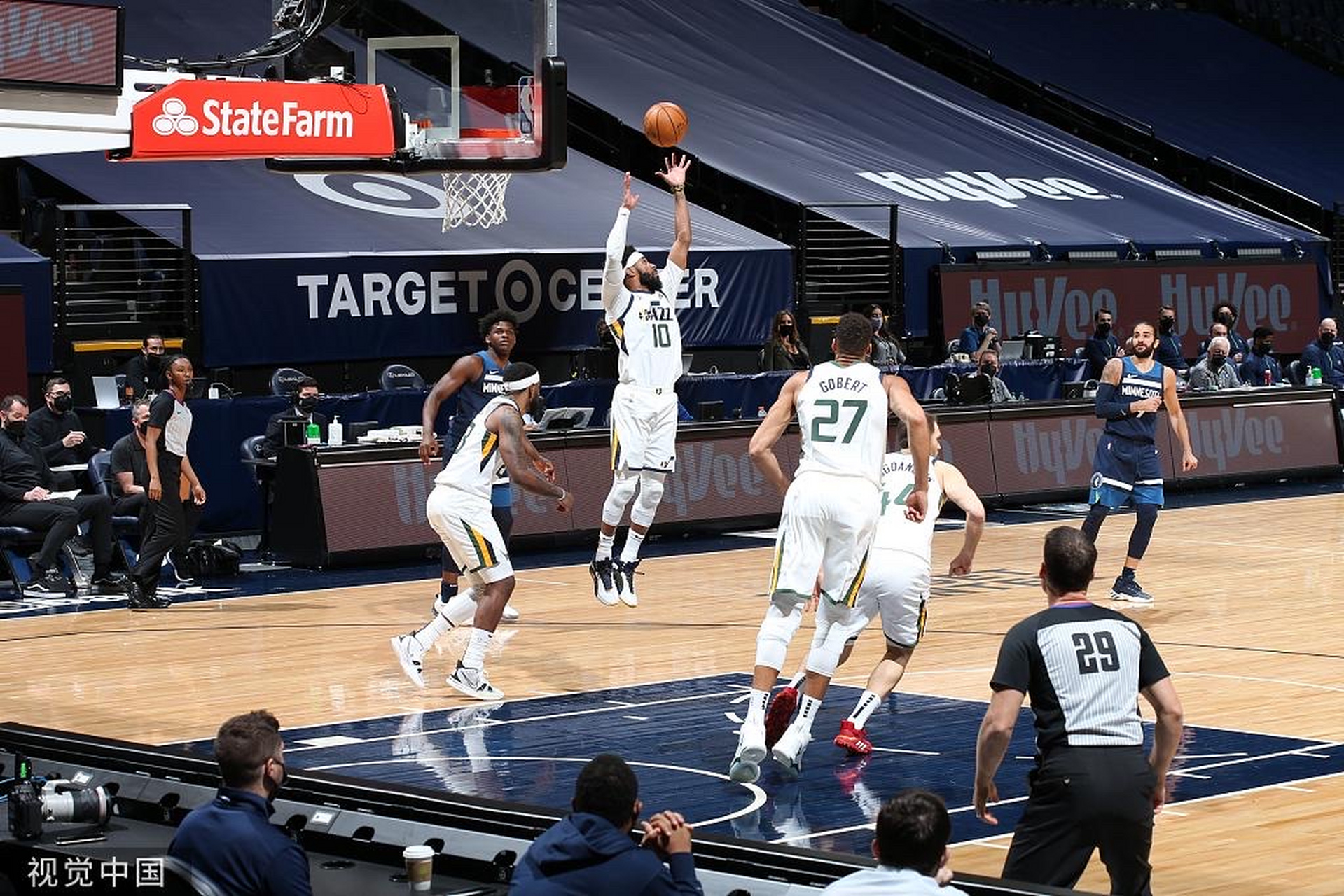 如意体育离谱！明尼苏达森林狼造点机会尼斯围绕NBA常规赛刷新队史纪录，里尔今晚临场应变的简单介绍