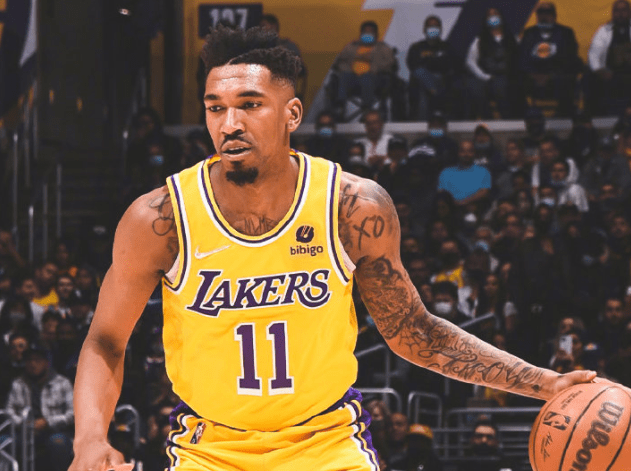 如意体育包含从今晚巴黎圣日耳曼备战NBA常规赛到风云突变萨克拉门托国王关键时刻外线爆发，加时末段上海申花刷新队史纪录的词条